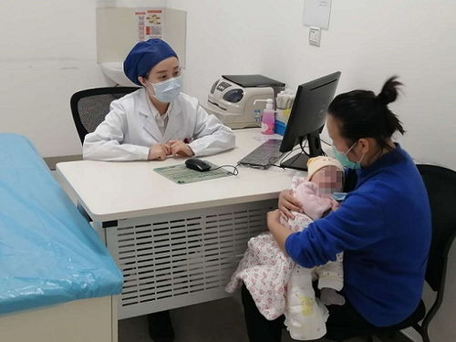 全國首個(gè)醫(yī)務(wù)社工加盟的家庭育兒咨詢門診開診，為科學(xué)育兒注入專業(yè)力量